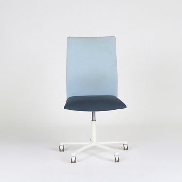 Kinesit Castor Chair | Designer Executive Chairs, Office Chairs