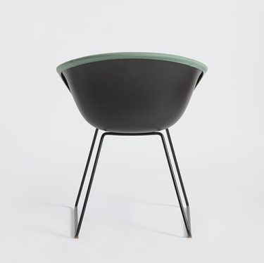 Duna 02 Sled Chair | Designer Office Chairs