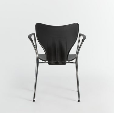 Gorka armchair | Designer Office Chairs