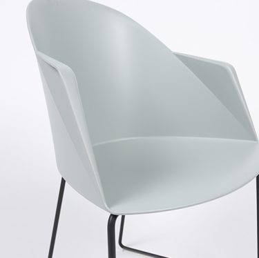 Cila Sled Armchair | Designer Lounge Chairs