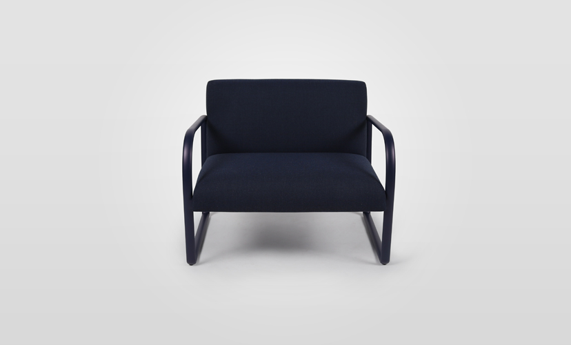 Arcos Armchair