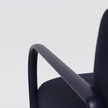 Arcos Armchair | Designer Lounge Chairs