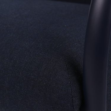 Arcos Armchair | Designer Lounge Chairs