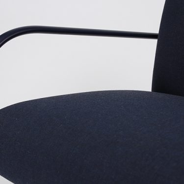Arcos Armchair | Designer Lounge Chairs