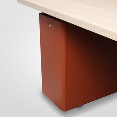 HAT Four Person Workstation | Designer Desks