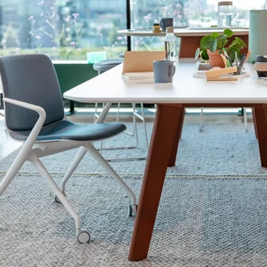 Bowi Seminar Chair | Designer Office Chairs