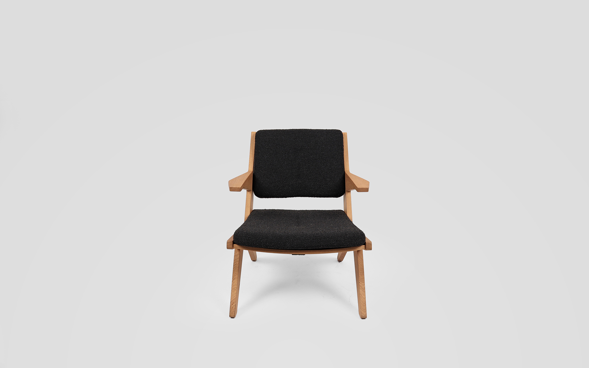 Toggle Armchair