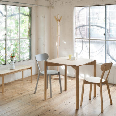 Castor Chair Plus | Designer Dining Chairs