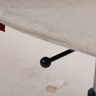 Catifa 46 Castor Chair | Designer Office Chairs