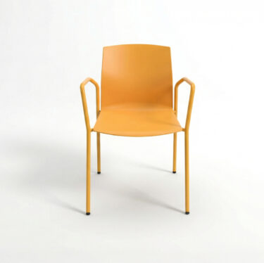 Kabi 4-Leg Armchair | Designer Dining Chairs