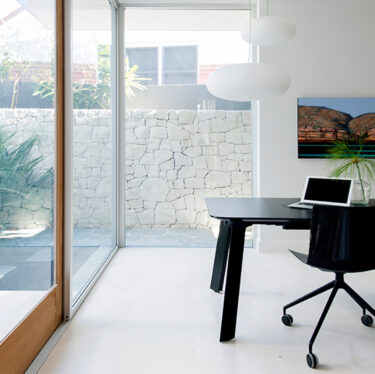 Catifa 46 4-Way Castor Chair | Designer Office Chairs