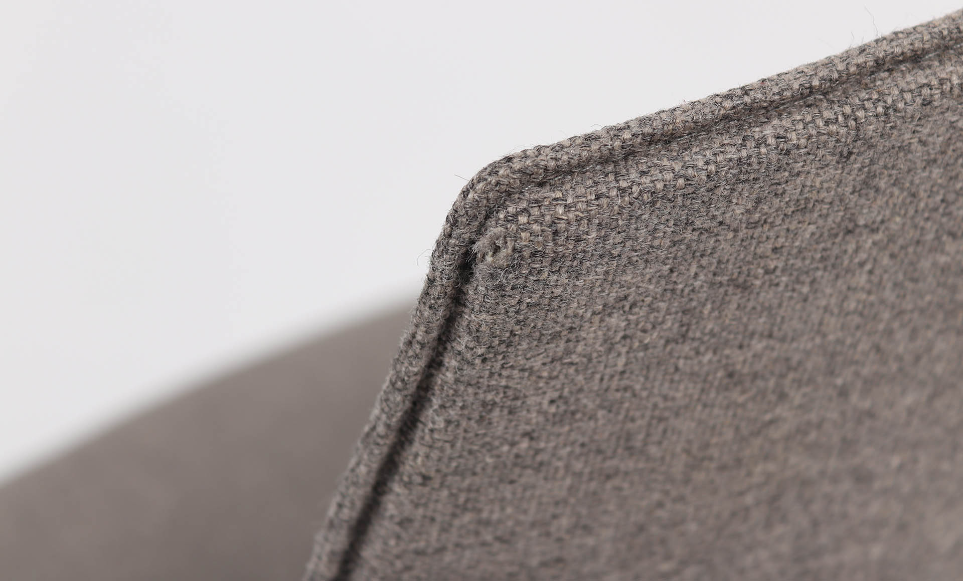 Kabi 5-Way Castor Chair - Image 6
