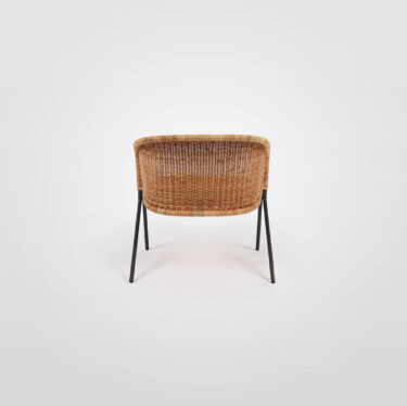 Kaki Lounge Chair | Designer Lounge Chairs