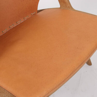 Krysset Lounge Chair | Designer Lounge Chairs