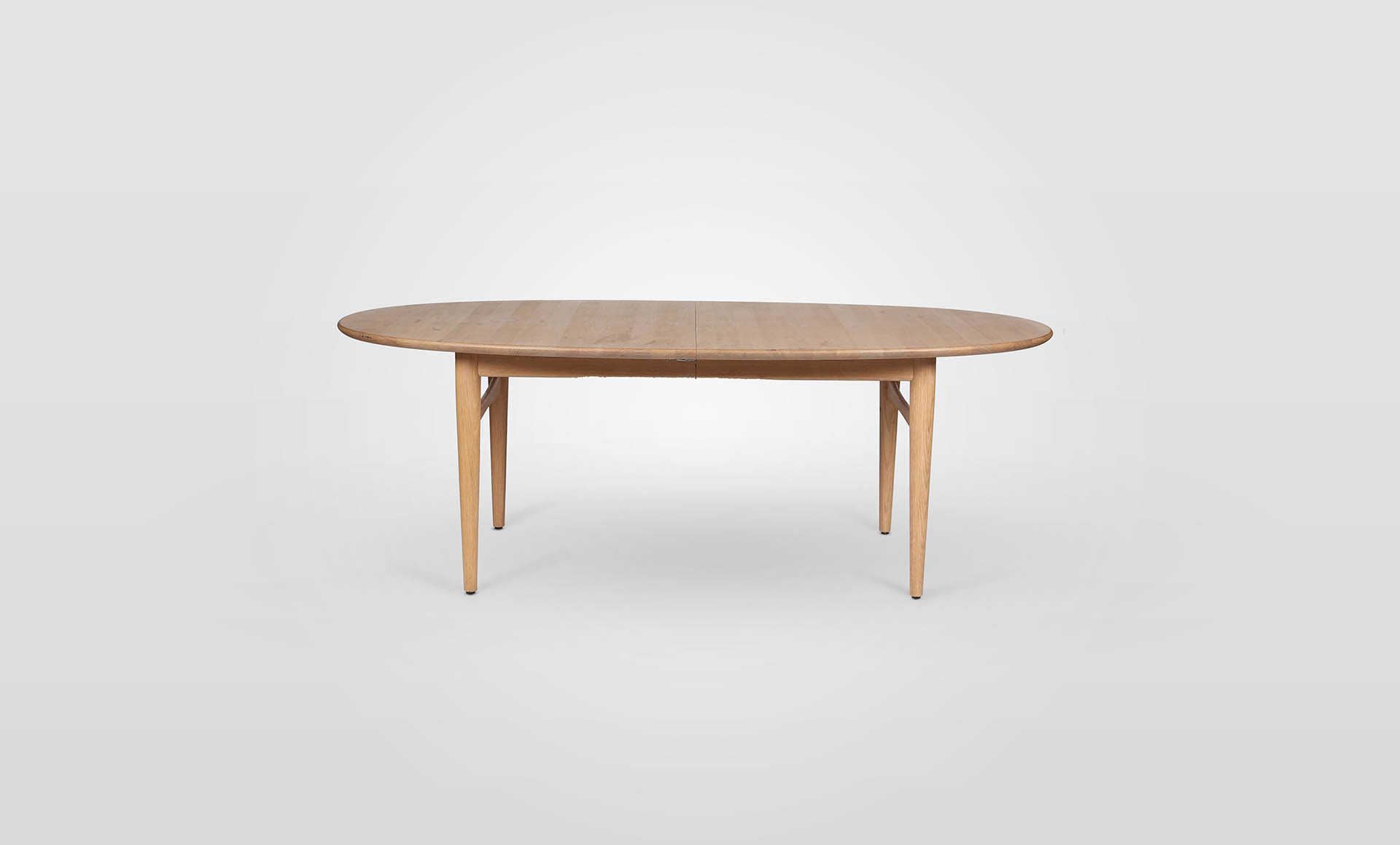 Oya Dining Table