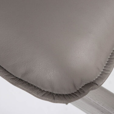 Hoshi Lounge Chair | Designer Lounge Chairs