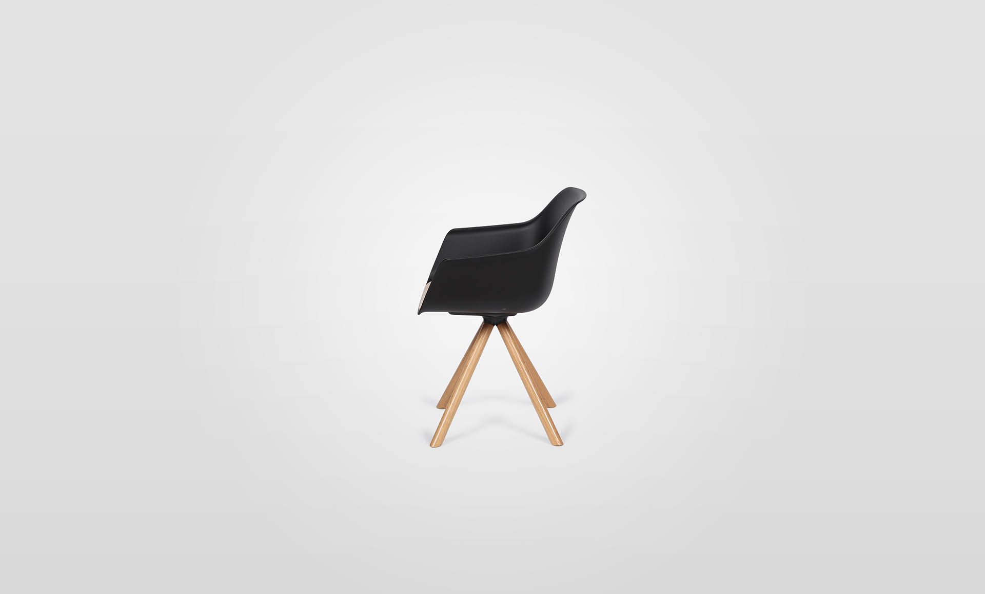 Lur Four-Leg Chair - Image 5