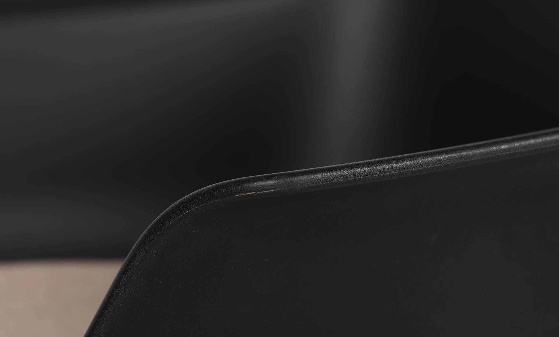 Lur Four-Leg Chair - Image 7
