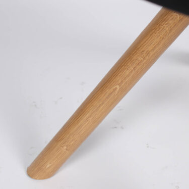 Lur Four-Leg Chair | Designer 