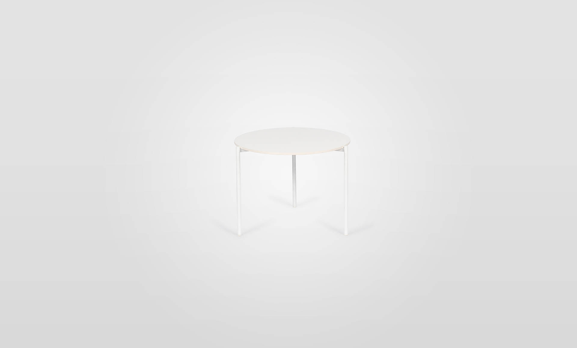 Pausa Side Table
