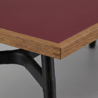 Okidoki Meeting Table | Designer Meeting Tables
